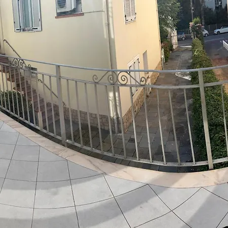 & Cosy, 4 Pers, 1 Bedroom With Balcony Cannes