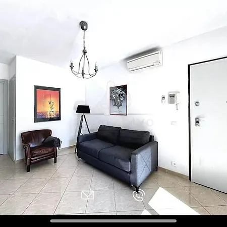& Cosy, 4 Pers, 1 Bedroom With Balcony Apartment *