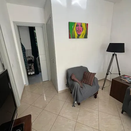 & Cosy, 4 Pers, 1 Bedroom With Balcony Cannes