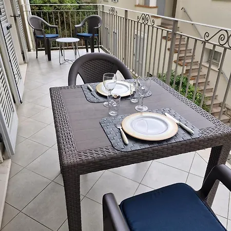 Lejlighed & Cosy, 4 Pers, 1 Bedroom With Balcony Cannes